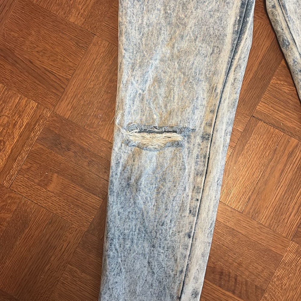 Vintage Jordache Acid Wash Jeans - Picture 4 of 8